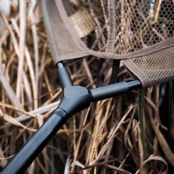 Trakker Defy Landing Net -TRAKKER Store defy landing net ls02 2 1