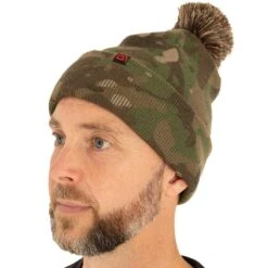 Trakker Camo Bobble Hat -TRAKKER Store trakker camo bobble hat 2 1