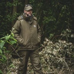 Trakker CR3 3-Piece Winter Fishing Suit -TRAKKER Store trakker cr3 3 piece winter fishing suit 3 1