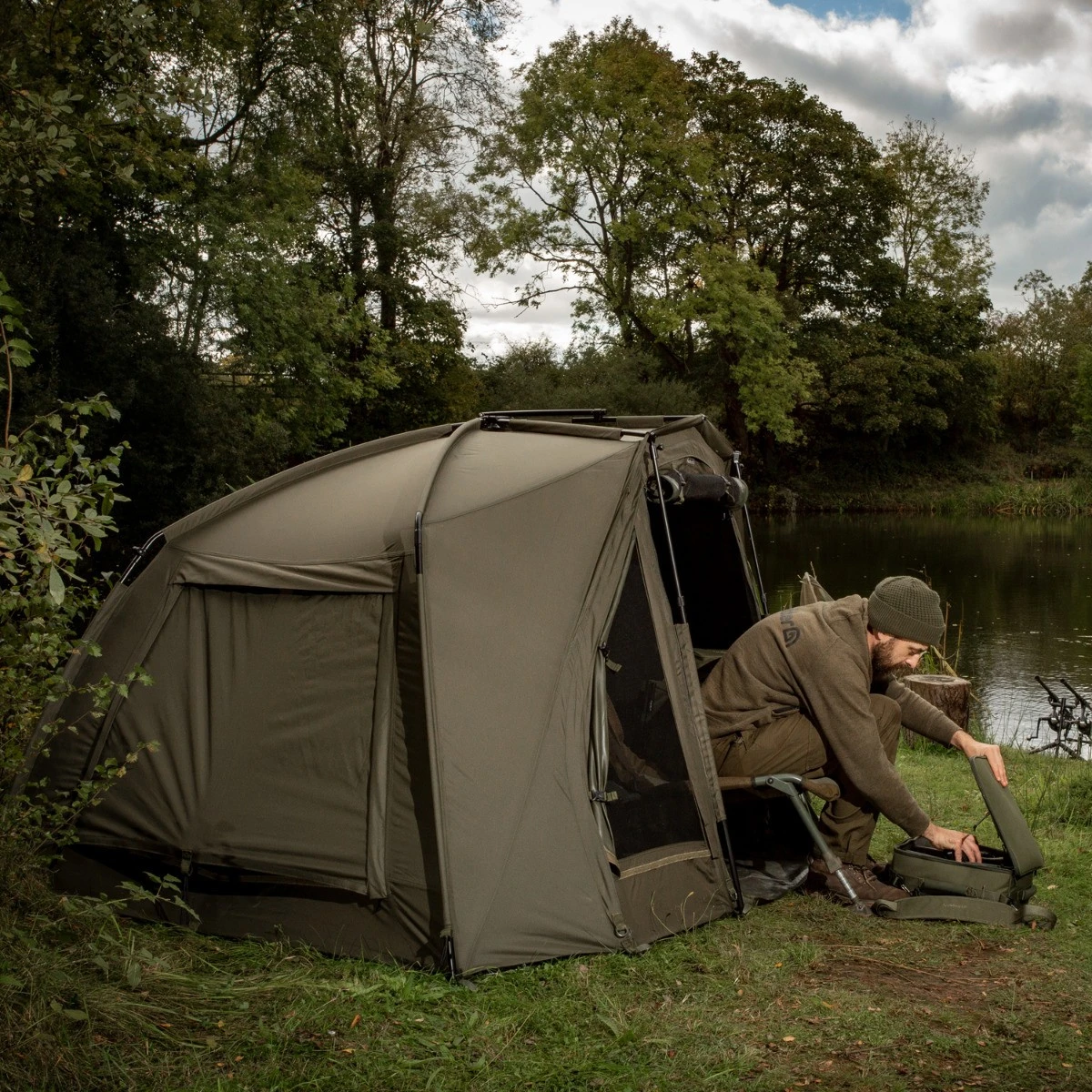Trakker Tempest 100 Bivvy Aquatexx EV 1.0 6 Trakker Tempest 100 Bivvy Aquatexx EV 1.0 - Image 4