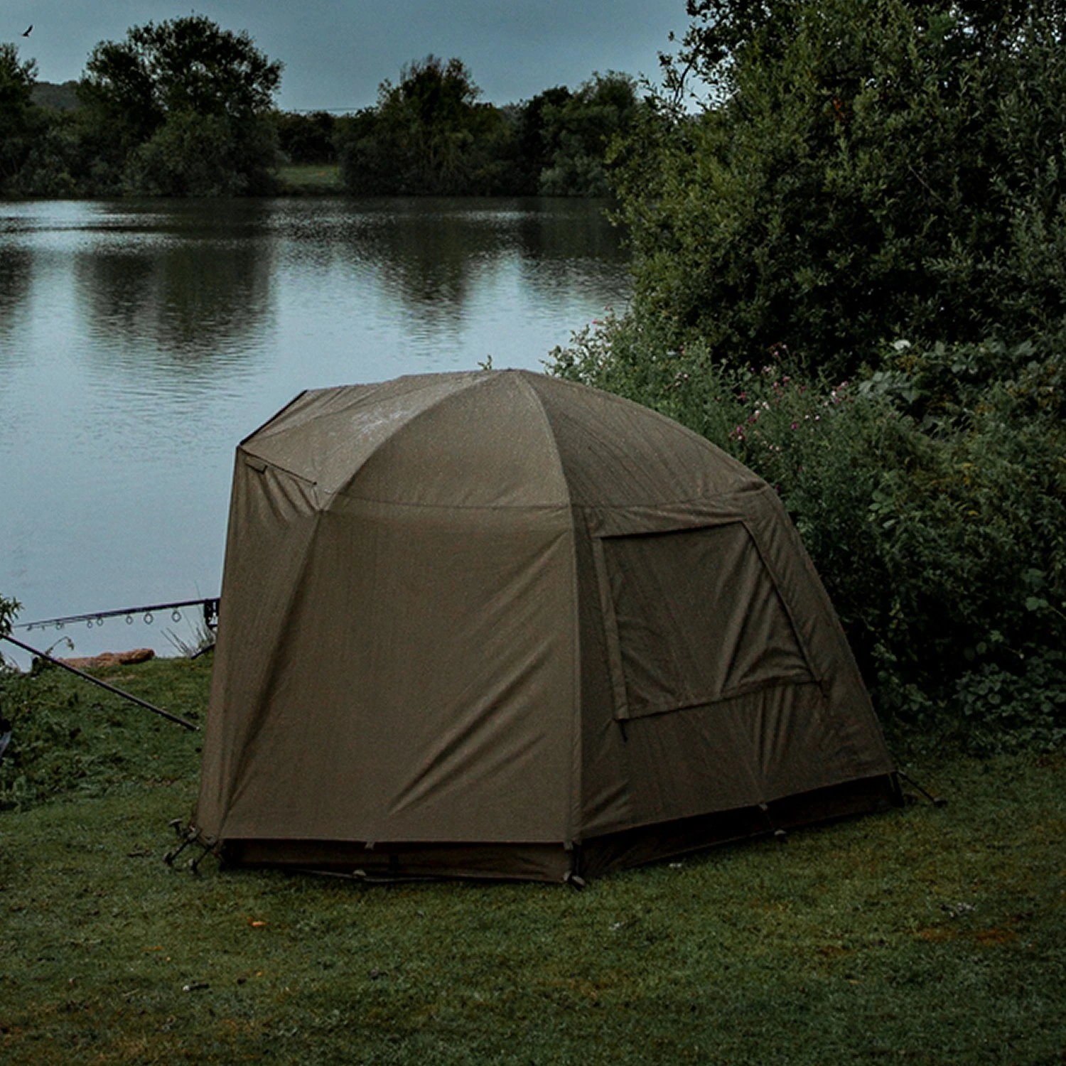 Trakker Tempest Fishing Brolly 100T Skull Cap Wrap 9 Trakker Tempest Fishing Brolly 100T Skull Cap Wrap - Image 7
